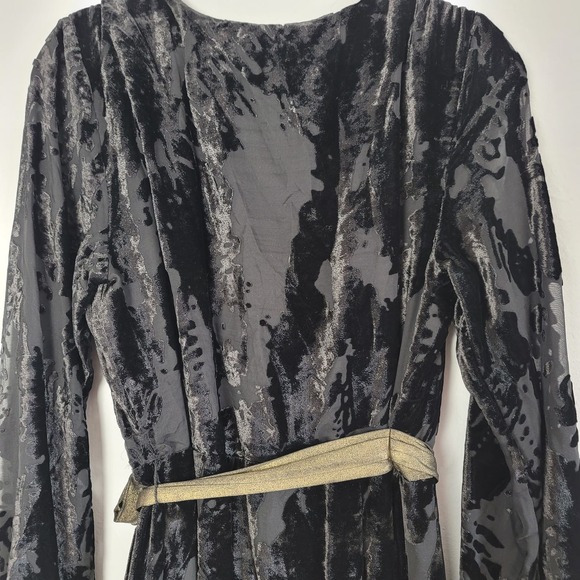 Hutch Velvet Celine Gown Wrap Dress size M - Picture 12 of 13